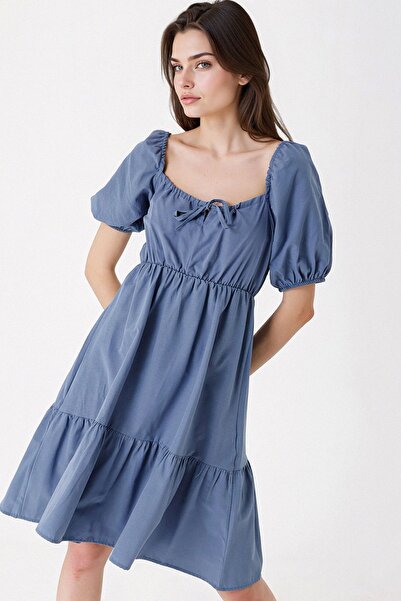 Hiccup BDART Rochie scurtă cu curea și guler pătrat