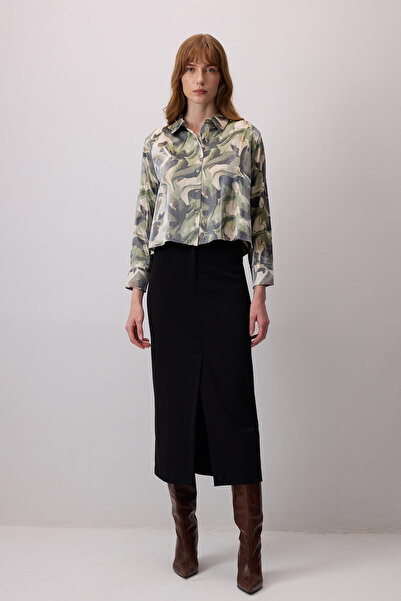 Touché Privé Patterned Crop Shirt