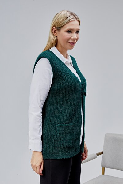 Jinx Wear Fashion Women's Middle-Aged and Older V-Neck Pocketed Glitter Knitted Wool Mother's Knitwear Vest
