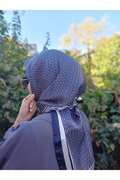 SK Scarfs Vual İpeksi Desenli İdol Eşarp
