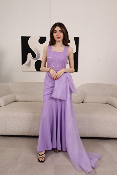 Generic Light purple long evening dress with shiny sequins and elegant chiffon details
