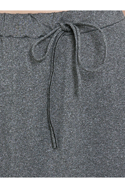 Styli Women Solid Midi Skirt with Drawstring