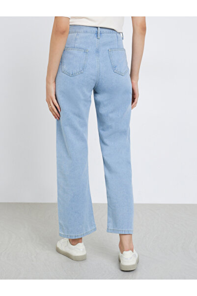 Take Two By Styli Women Straight Leg Jeans with Button-Adjustable Waistband