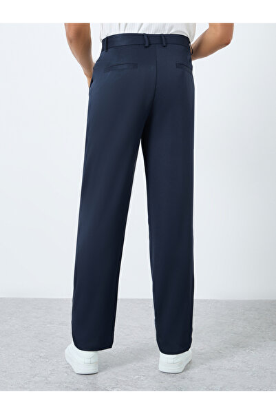 Styli Men Straight Fit Formal Trousers