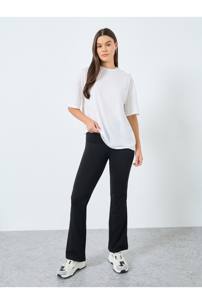 Styli Black Plain Flared Leggings