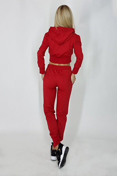 FashionForYou Catryna women's tracksuit, pants and short sweatshirt with zipper, Red
