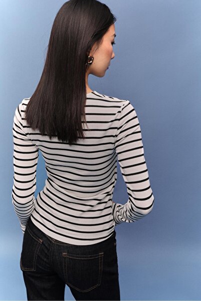 Stradivarius Basic long sleeve striped T-shirt