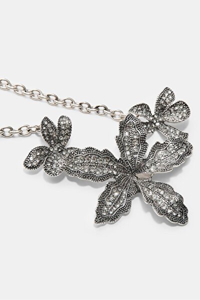 Stradivarius Parıltılı Çiçekli Kolye