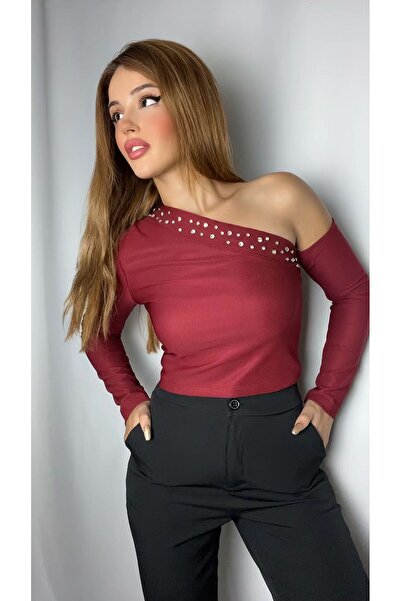 MİSTİX İSTANBUL Kadın Taş Detaylı Kayık Yaka Bluz