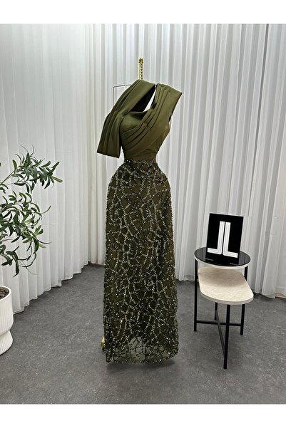 AHAD FARHAN Elegant Barbie evening dress