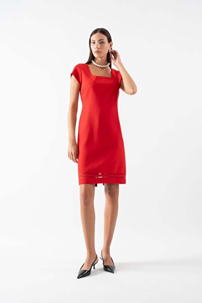 Spazio Mariella Kare Yaka Etek Ucu Tüllü Elbise KIRMIZI