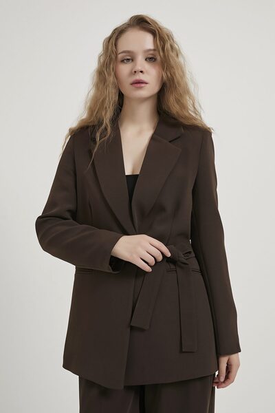 Arma Life Γυναικείο μπλέιζερ με πλαϊνά κορδόνια Premium καφέ