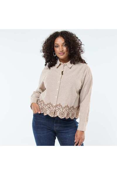 KIABI بلوزة مخططة مع تطريز على الحافة باللون البني