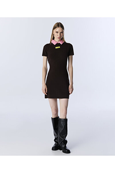 Twist KONTRAST YAKA TRİKO ELBİSE