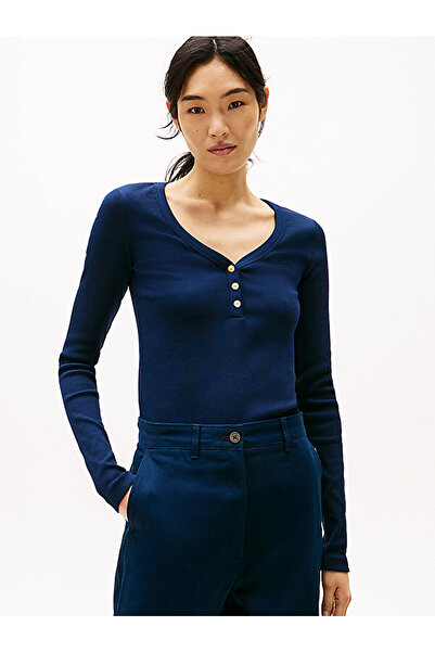 Tommy Hilfiger kadın slim henley scoop t-shirt