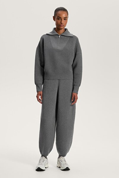 Oysho Cocoon örgü pantolon