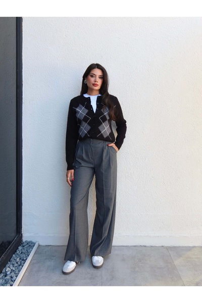 ESRAHELVACI Pleat Detail Palazzo Trousers