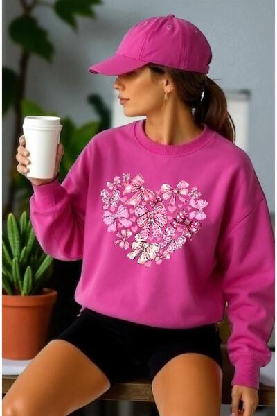 ArtYus سويت شيرت للجنسين بأكمام طويلة وطباعة على شكل قلب وياقة على شكل دراجة