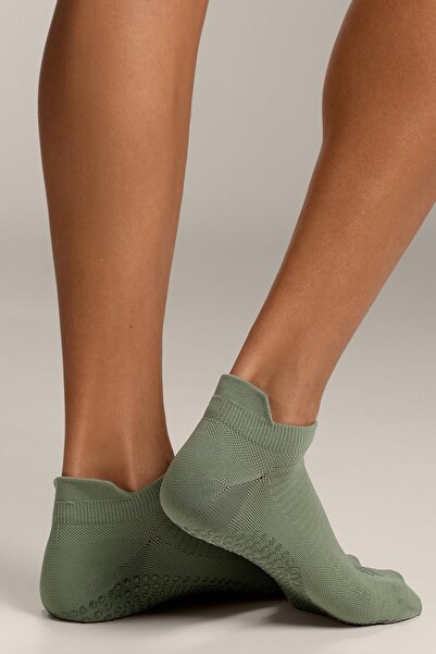 Oysho 2 çift sneaker yoga ve pilates poliamid karışımlı çoraplar