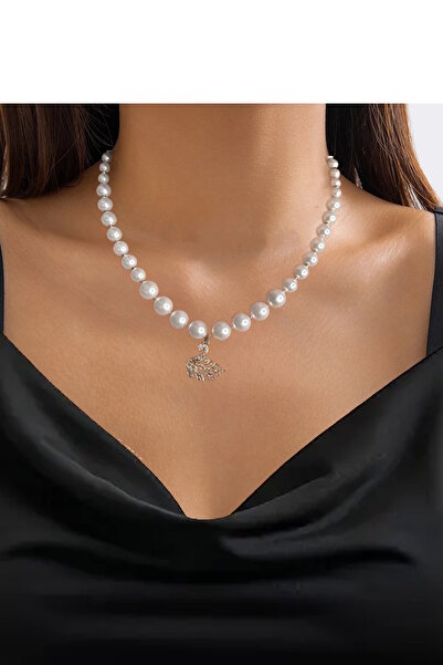 CAŞ DEKORASYON Gold Color Swan Pearl Steel Necklace