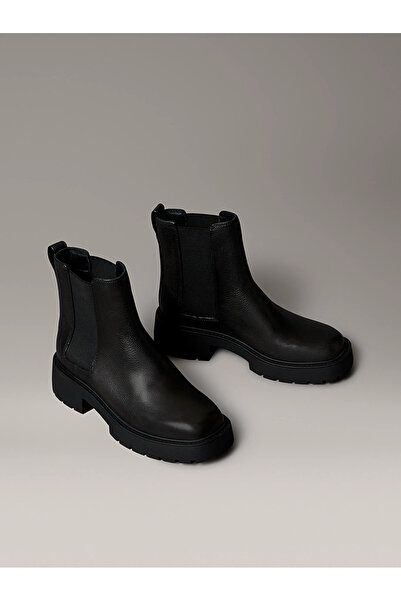 Calvin Klein Women's Stylish Leather Black Boots & Booties with Brand Logo, Suitable for Everyday Use Yw0Y