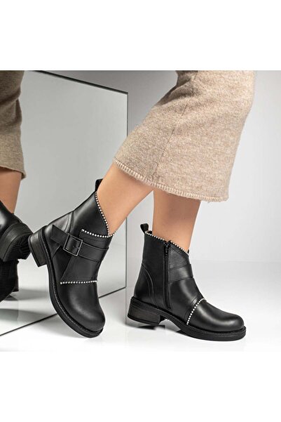 Modlet.ro Γυναικείες μαύρες μπότες από γνήσιο δέρμα με αγκράφα MOD12459