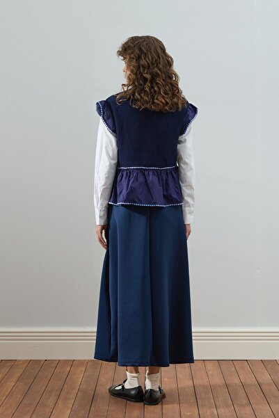 Ceylan Otantik Navy Blue Ruffled Knit Vest & Indigo Scuba Skirt Set