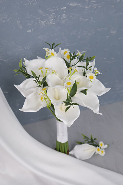 Uğur Gelin Buketi Beyaz Islak Gala Papatyalı Gelin Buketi