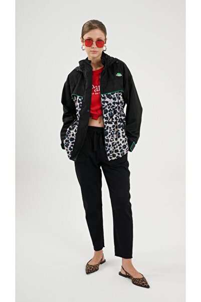 LOKADI Дамско яке с качулка и леопардов принт