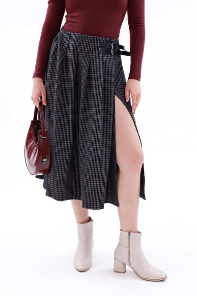 Pulli Collection Lacivert Ekose Yırtmaç Detaylı Midi Etek