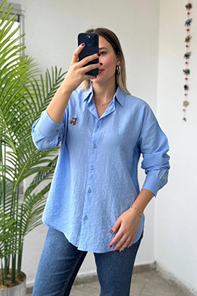 Kubos Moda Cămașă de damă albastră cu mânecă lungă din in brodat cu ursuleț