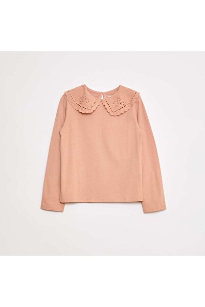 KIABI تي شيرت قطني بياقة مطرزة باللون الوردي