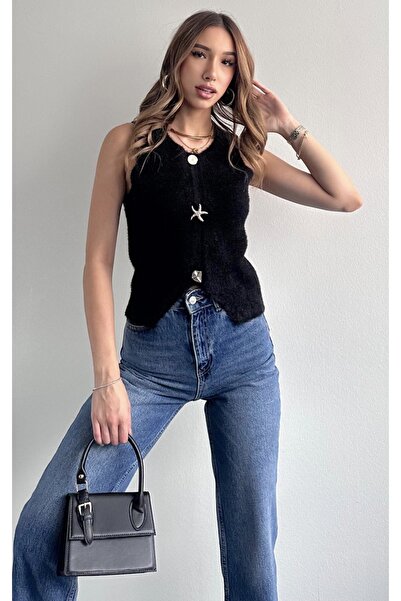 fujya Asymmetrical Buttoned Soft Knit Vest