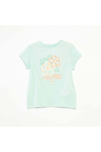 KIABI تي شيرت مطبوع بأكمام قصيرة ورقبة دائرية باللون الأخضر