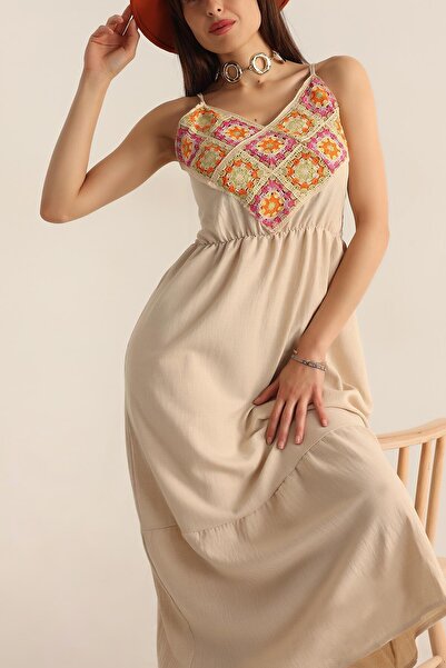 NEWCO Rochie A croială cu bretele fine cu detalii mixte - Bej