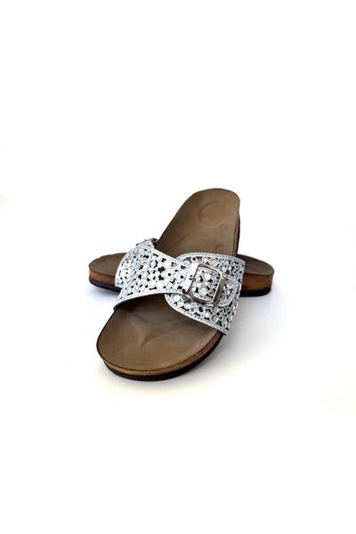 FURIA SHOES Stone Buckle Women's Slippers
