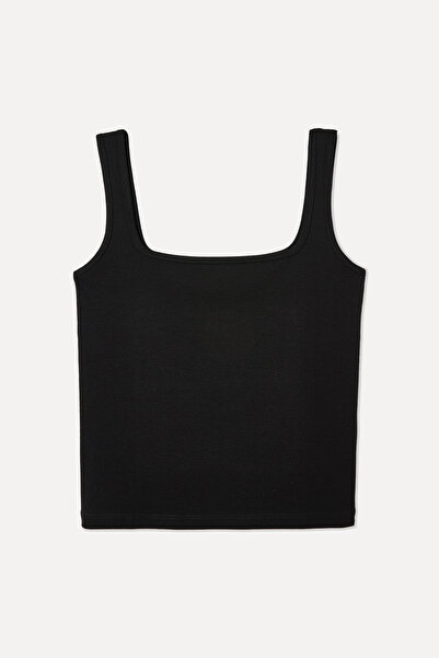 Mudo Open Neck Tank Top