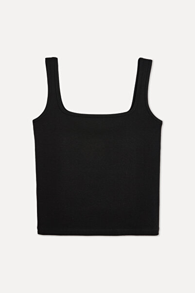 Mudo Open Neck Tank Top