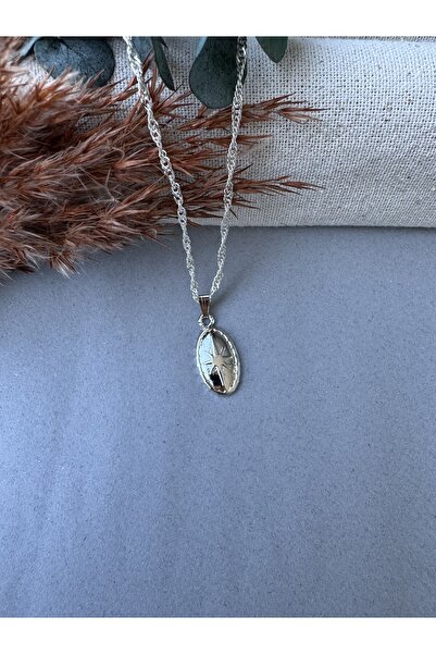 M Miel Polar Star Detail Plate Necklace