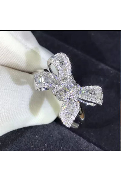 Shiklik خاتم نسائي من الفولاذ بتصميم فيونكة من حجر الكريستال