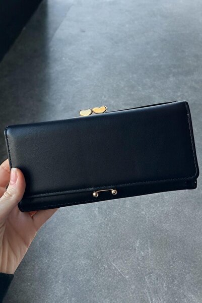 TAKIŞTIR Black Color Women's Wallet with Heart Detail
