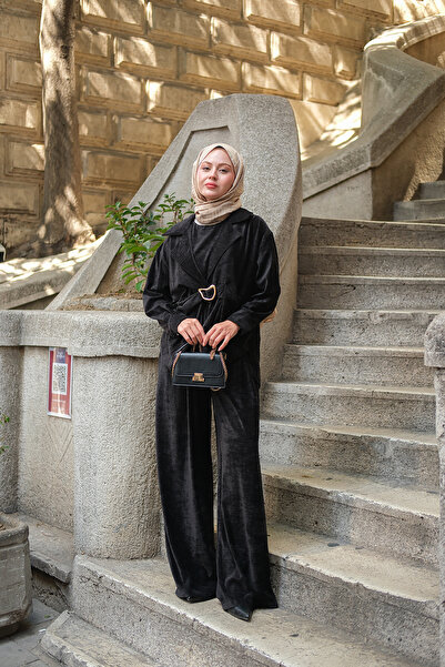 LOCCO Kadın Musleya Önü Pile Detay Süet Takım Siyah