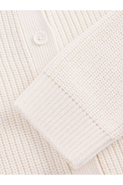 GAP Kız Çocuk Kırık Beyaz Oversize Hırka