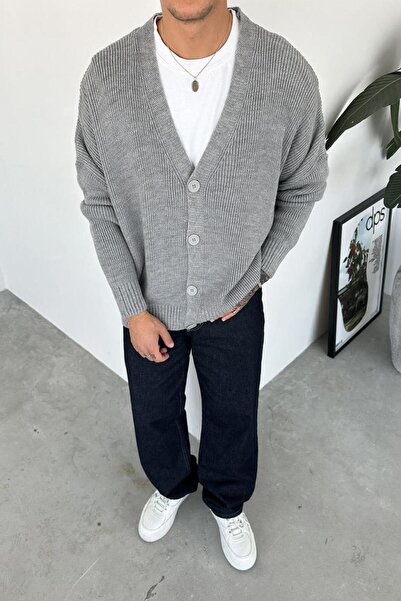 HAFKAGİYİM Gray Buttoned V-Neck Relaxed Knit Cardigan