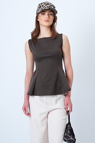 VAGGON Women's Brown Crew Neck Stitching Detail Sleeveless Steel Knitted Blouse Vs01189