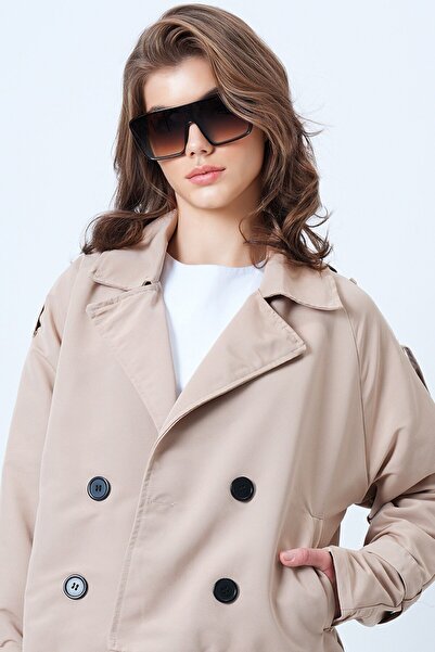 VAGGON Kadın Bej Kruvaze Yaka İçi Astarlı Kısa Trenç Ceket Vs01185