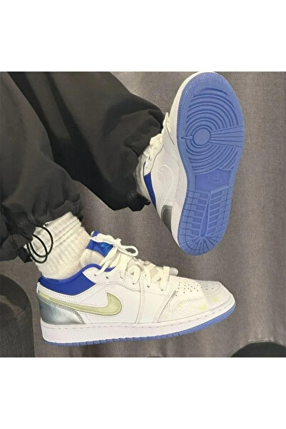 Nike حذاء جوردان 1 لو ذا سكاي إيز نوت ذا ليميت (جي إس)