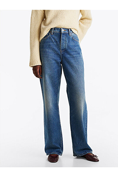 Tommy Hilfiger Women's Loose Straight Jeans