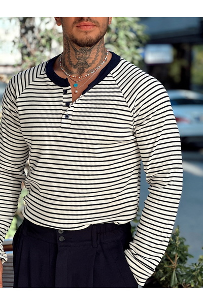 manch collection Φούτερ με ριγέ γιακά με κουμπιά εκρού-μπλε ναυτικό