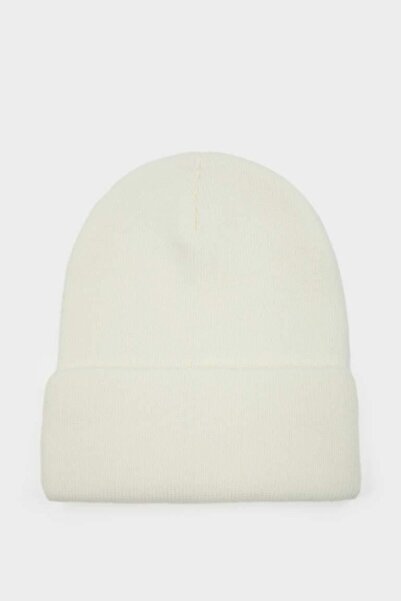 DeFacto Women's Winter Beanie (25 Wn)